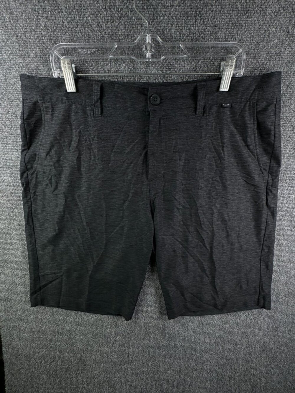 Travis Matthew Golf Shorts Size 38 Waist Dark Gray Wicking Stretch Men Adult
